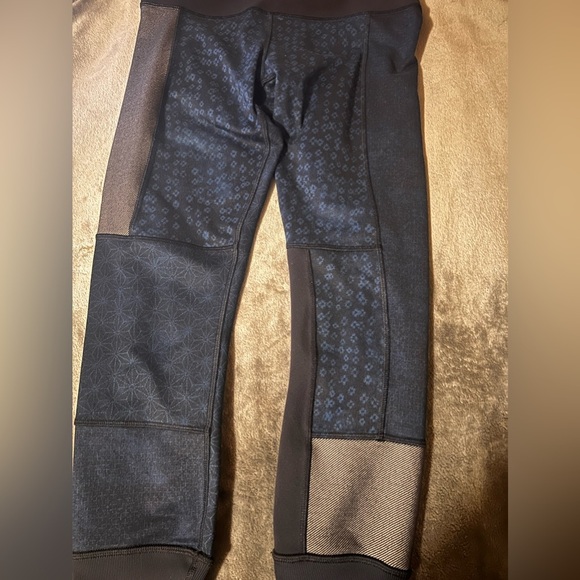 lululemon athletica unique denim like blue leggings size 6 - Picture 8 of 11